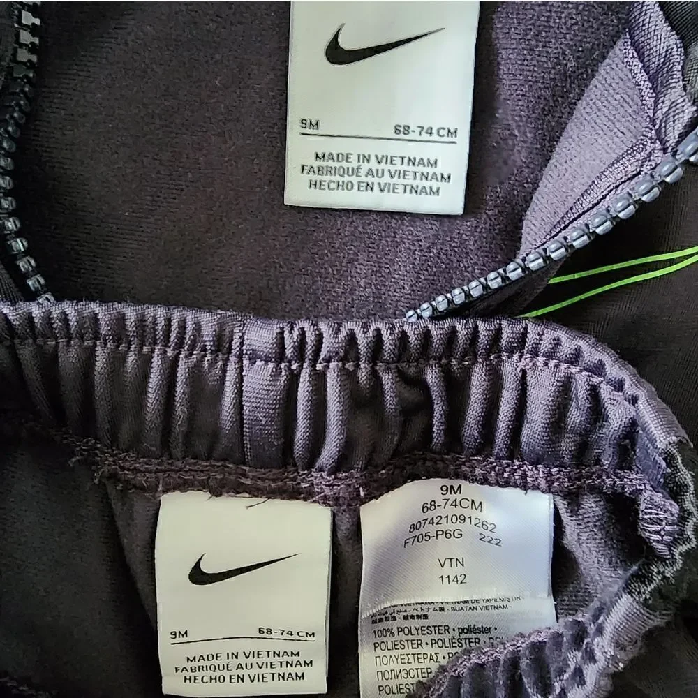 Nike Infant full zip track suit Set - Picture 8 of 8